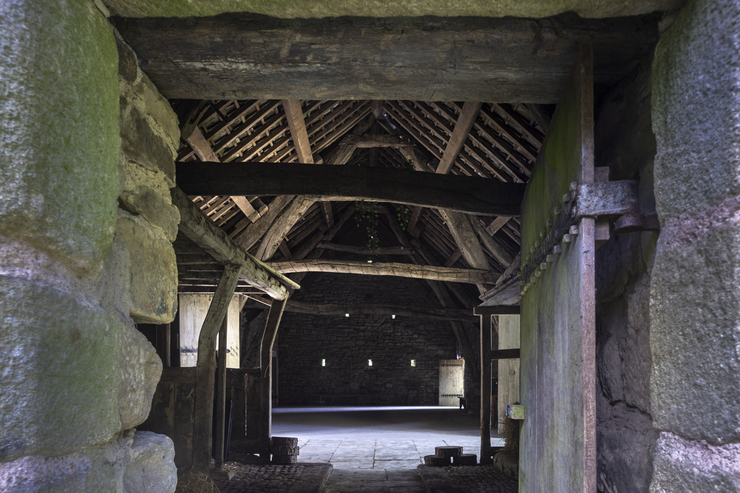 In Praise of Shadows: The Cruck Barn at Barrowford | Sideclick