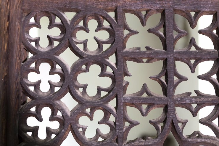 Friendless Churches on Twitter: "This image of the Llananno screen has always spoken to us. We love that you can see the human hands that carved it over 500 yrs ago in the way the timber thins and thickens, the shapes squeeze and spread.. The design is restless, alive. And it inspired our new logo. #thread…"