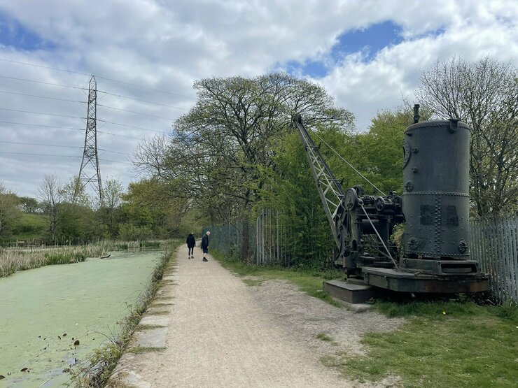 SpiritOfAPlace on Twitter: "It was the ‘Tesla’ of the day. Radcliffe’s remarkable survival is the only steam crane in its original position in the world. Out on Manchester Bolton and Bury Canal.… "