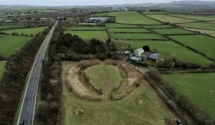 Rare stone circle found at prehistoric ritual site in Cornwall | Cornwall | The Guardian