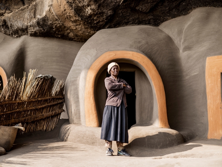 Photos: Lesotho’s last cave dwellers | In Pictures | Al Jazeera