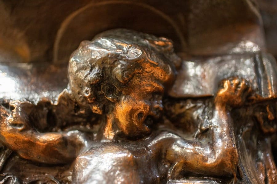 ⟁ Member's Supplement: The million petalled flower of Repoussé - Callcott, Poole and Wilson.