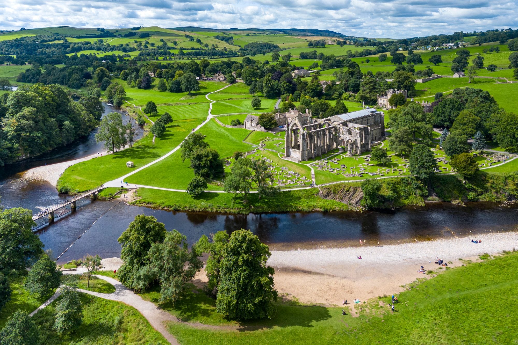 📝 Field Notes from my Camper-van-camino: 🚴🏛️📸 The Ilkley Loop