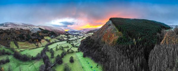 🚐 Road Trip: Llandaff to the Berwyn Mountains, Wales