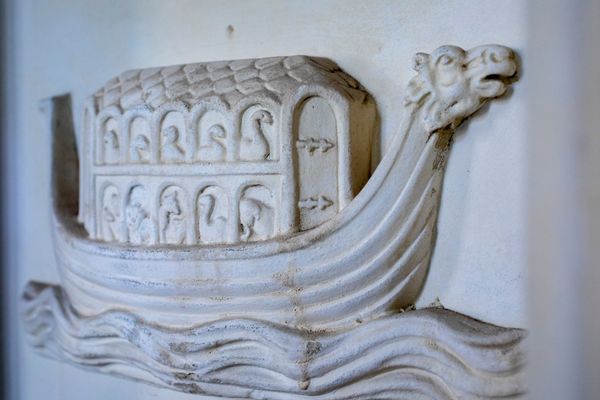 🟨 Treasure Hoard Entry: Noah's Ark carving (with ghost font) at St. Mary, Long Crichel, Dorset